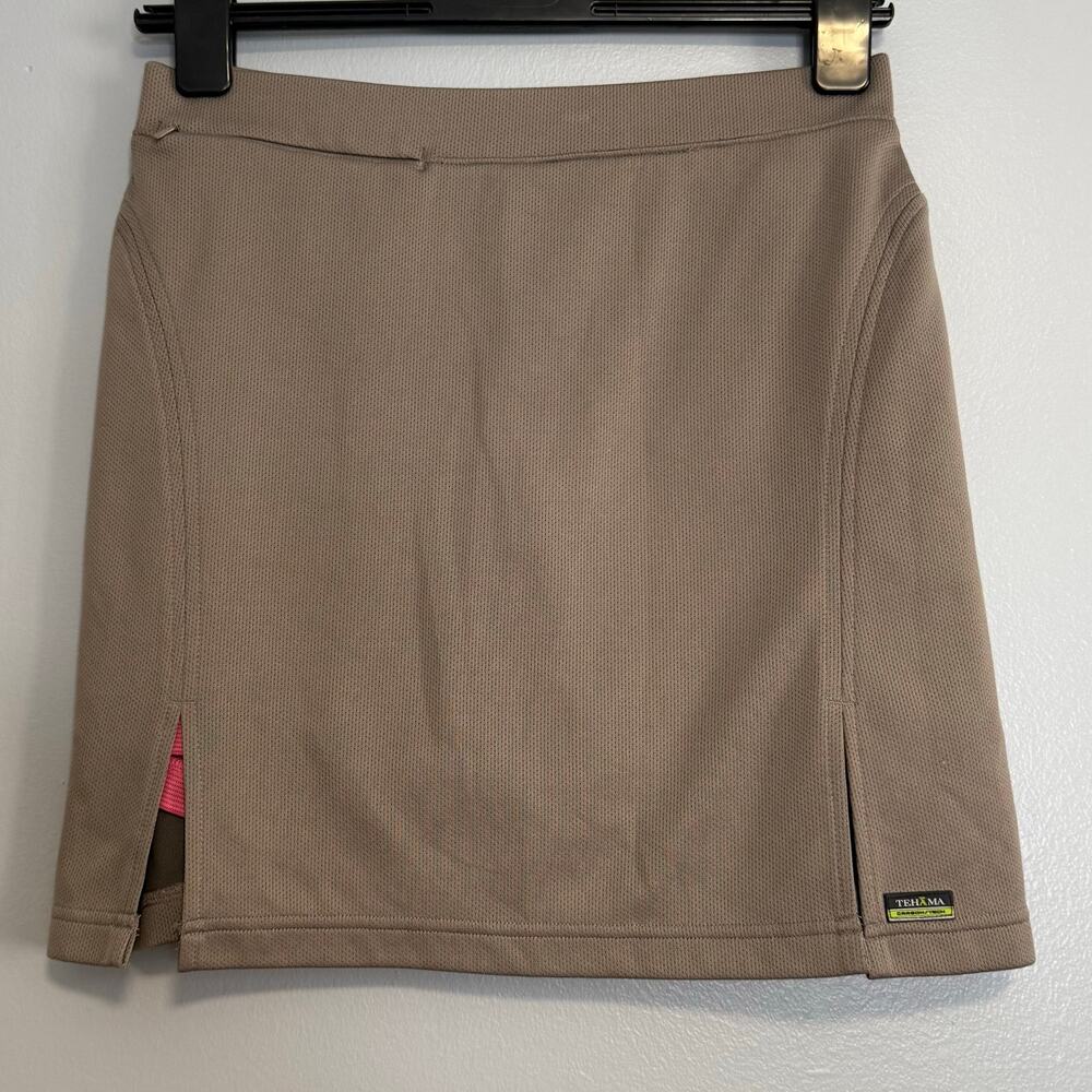 Tehama Taupe Brown & Pink Pull On Athletic Skort
